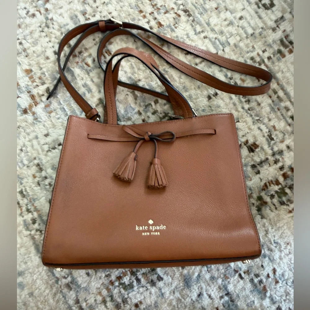 EUC Kate Spade Hayes Street Small Satchel  Warm Cognac Pebbled Leather